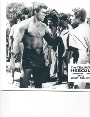 Hercules vs. the Giant Warriors